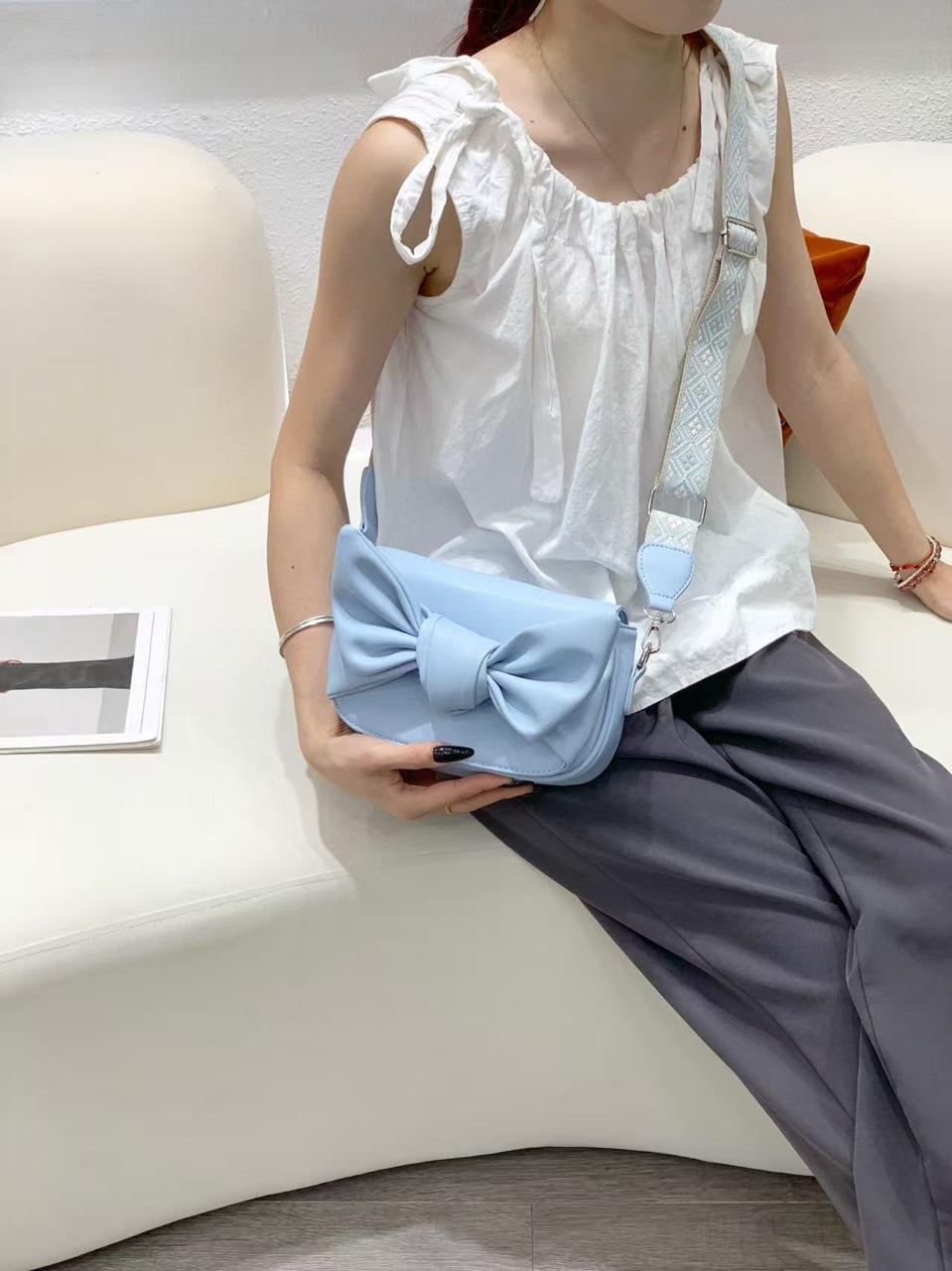 Oversized Bow Flap Crossbody Bag Color 07