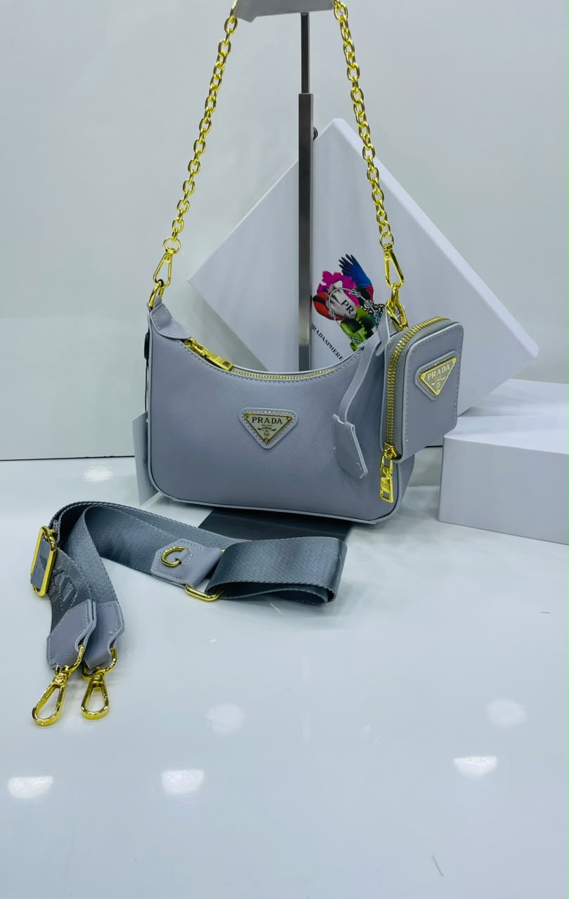 Prada Re-Edition Hobo Bag Color 01