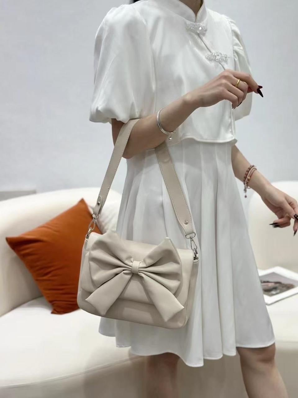 Large Bow Shoulder Bag Color 09