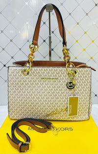 Michael Kors Inspired Greenwich Shoulder Bag Color 01