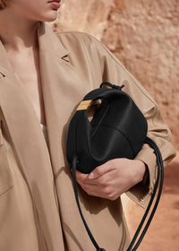 Coach Wave Hobo Bag Color 03