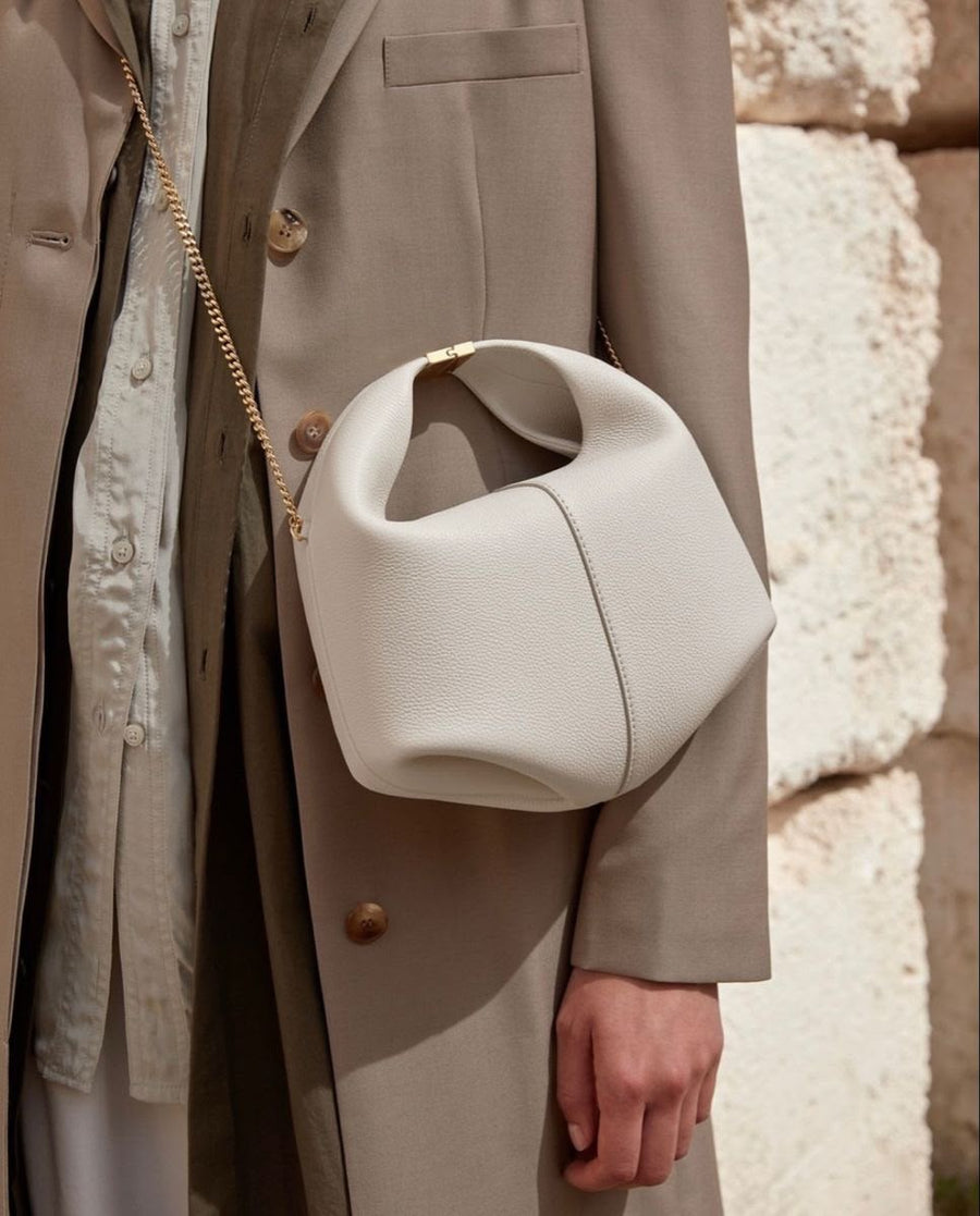 Coach Wave Hobo Bag Color 01
