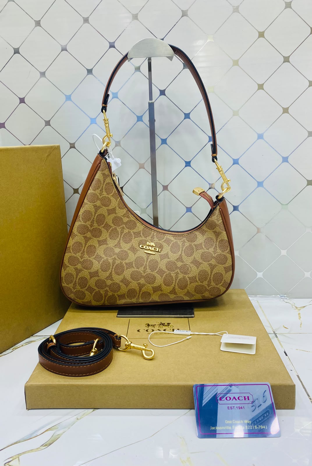 Coach Signature Hobo Bag Color 04