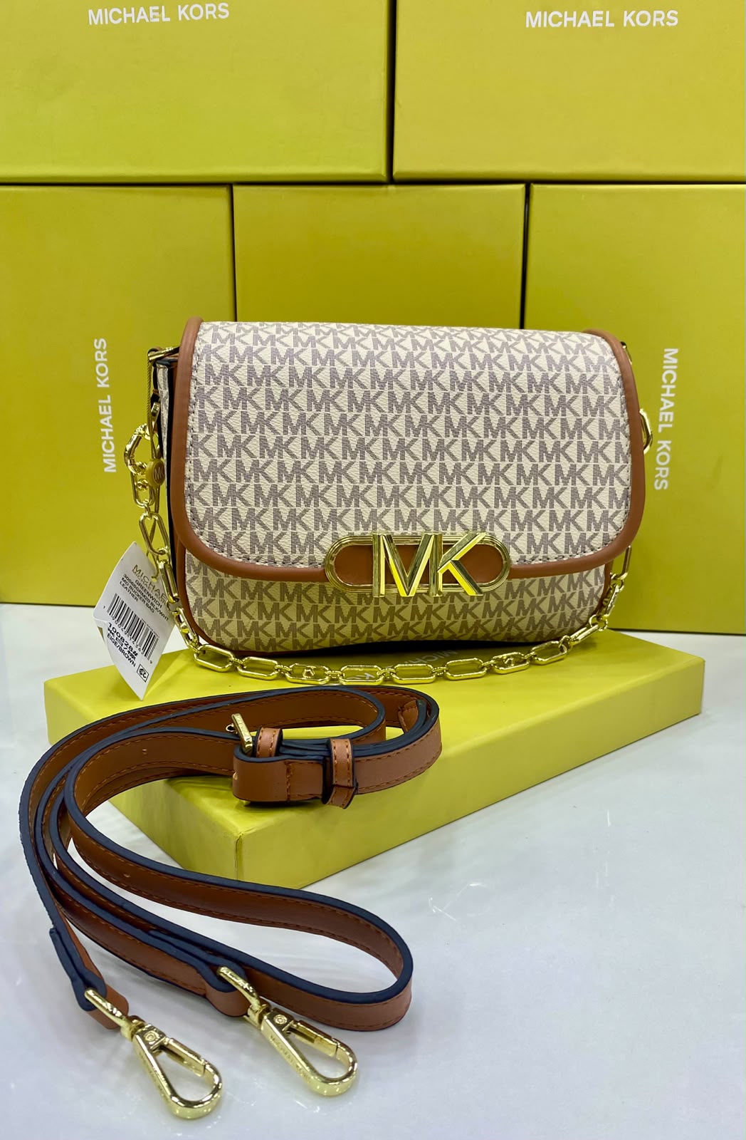 Michael Kors Crossbody Chain Bag Color 03