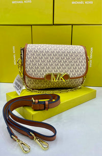 Michael Kors Crossbody Chain Bag Color 03