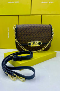 Michael Kors Crossbody Chain Bag Color 02