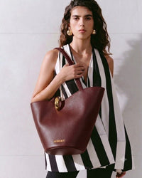 Jacquemus Le Bucket Tote Color 02