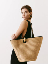 Jacquemus Le Bucket Tote Color 05