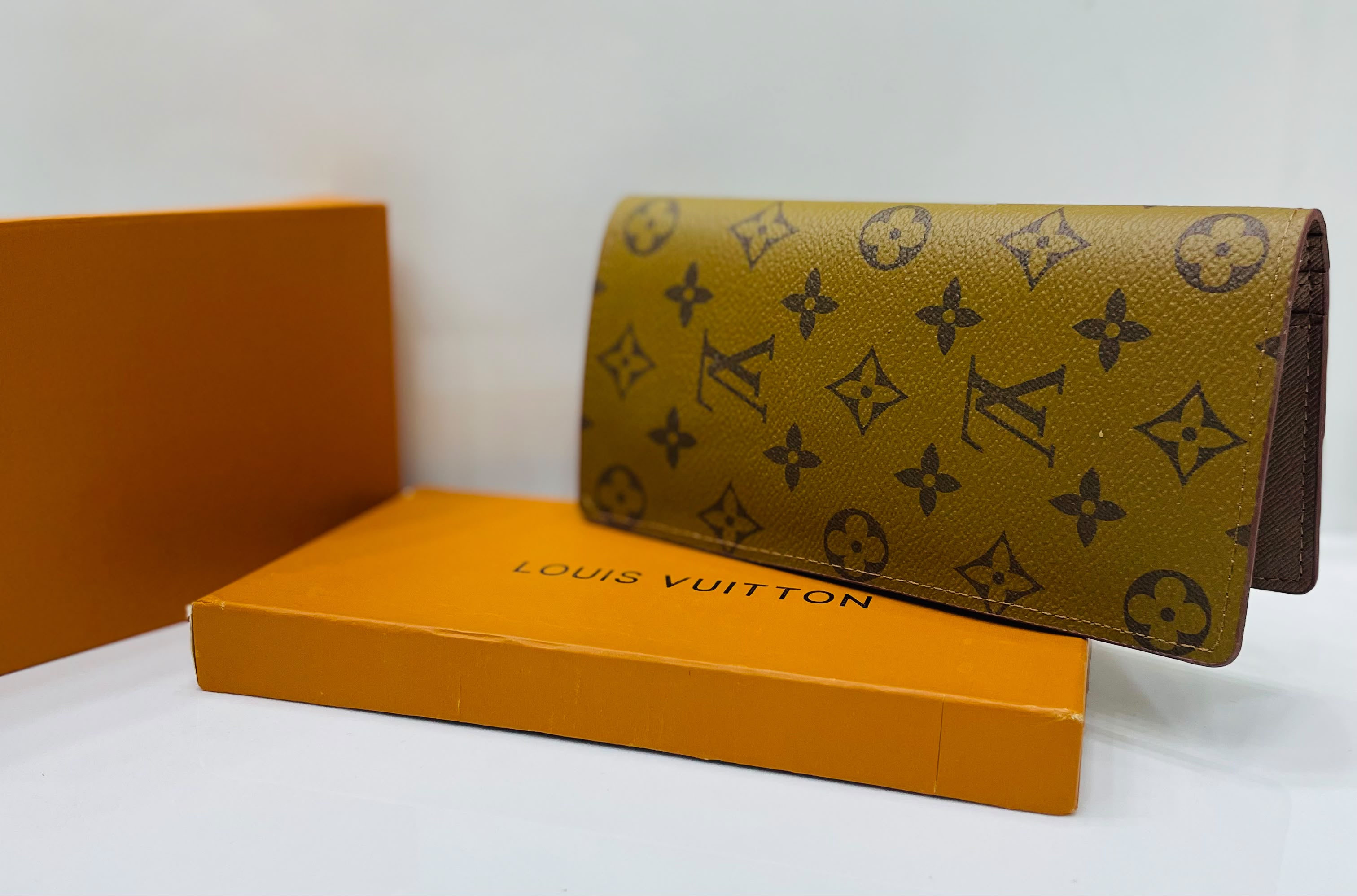 Louis Vuitton Monogram Wallet Color 03