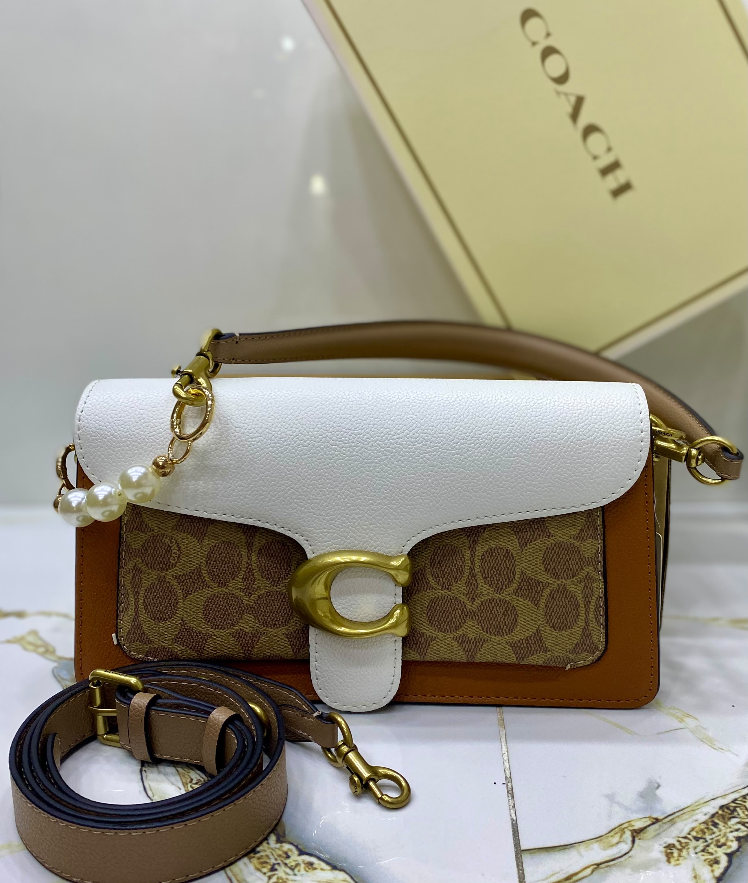 Coach Tabby Pearl Chain Bag Color 01