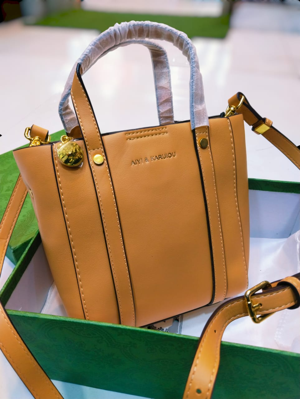 Signature Cross Body Bag For Women - ZM