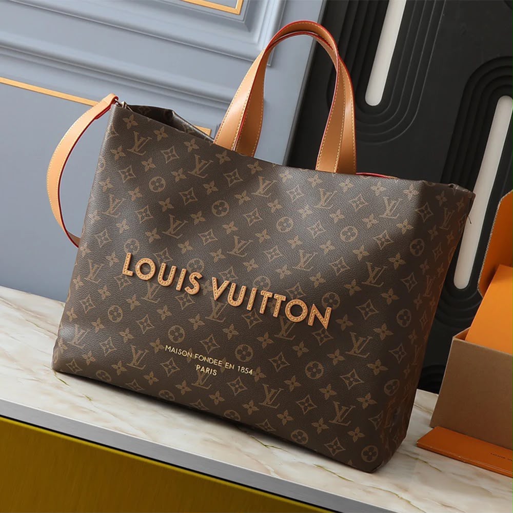 Louis Vuitton Monogram Tote Bag -RK